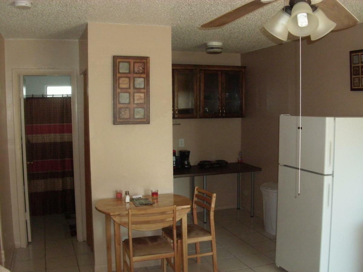 Apartmán Newly Furnished Large, Clean, Quiet Private Unit Fort Lauderdale Exteriér fotografie